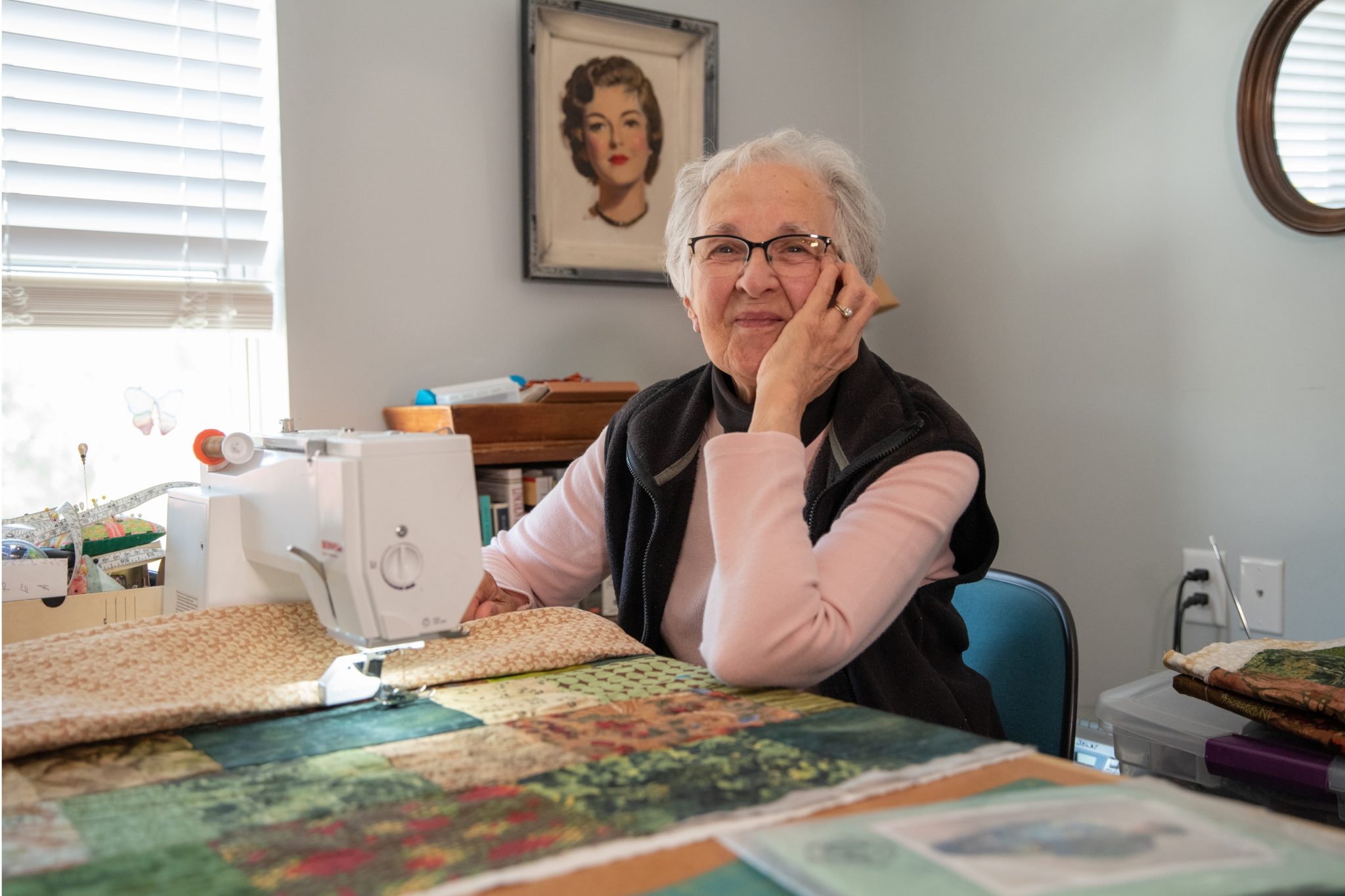 Someren Glen Senior Living Community in Centennial, CO - older woman sewing 24 largelandscape